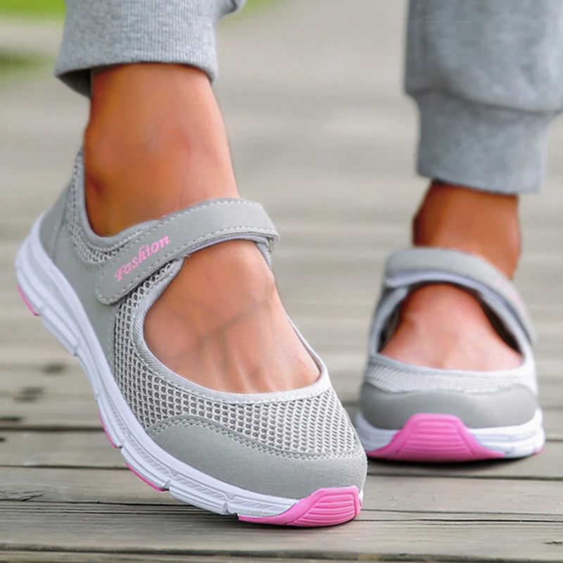 SummerStride Women's Casual Sneakers