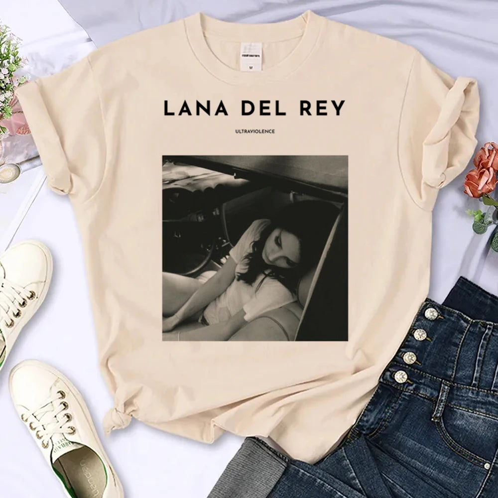 Del Rey Manga Chic Tee