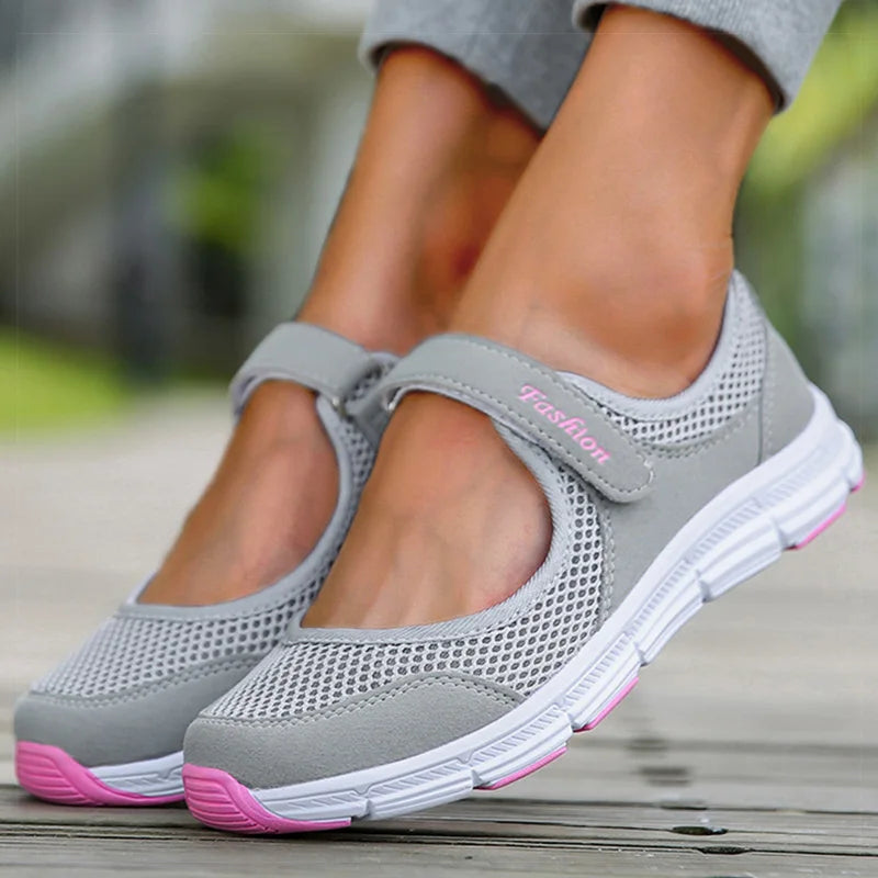 SummerStride Women's Casual Sneakers