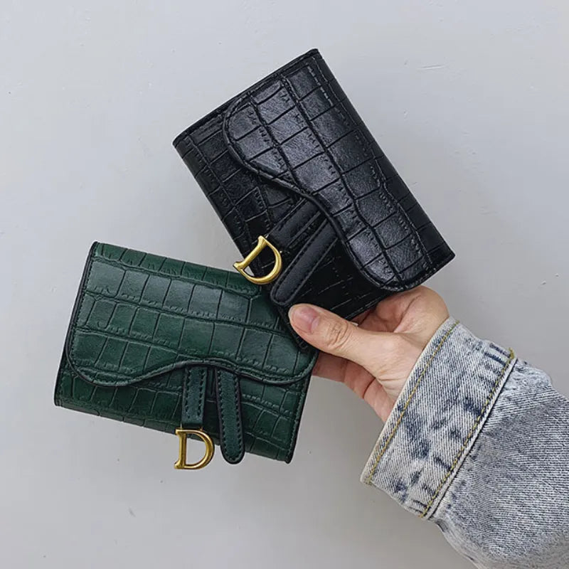 LuxeDiva Dazzle Wallet