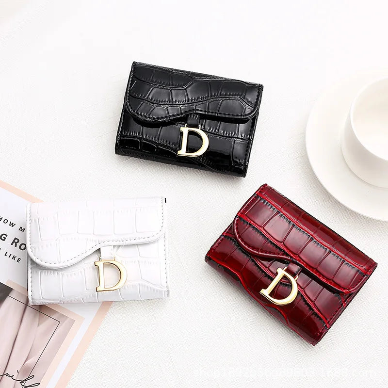 LuxeChic Women's Mini Leather Wallet